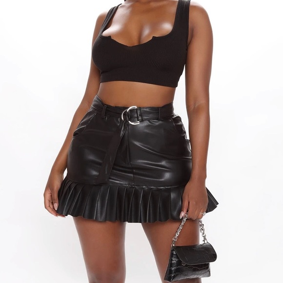 FN Faux Leather Mini Skirt with Belt - Picture 2 of 3